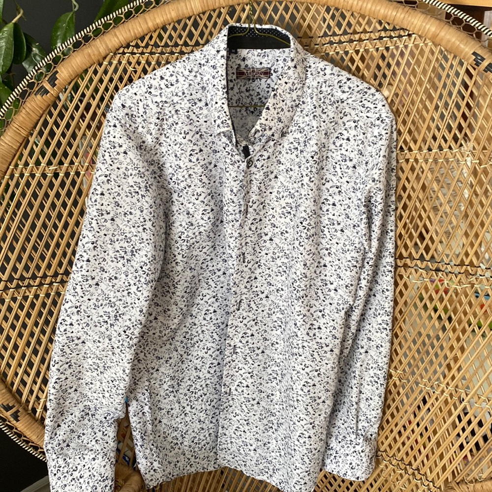 Floral shirt , London style !